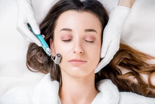 Micro-Needling zur Faltenbehandlung in Dresden